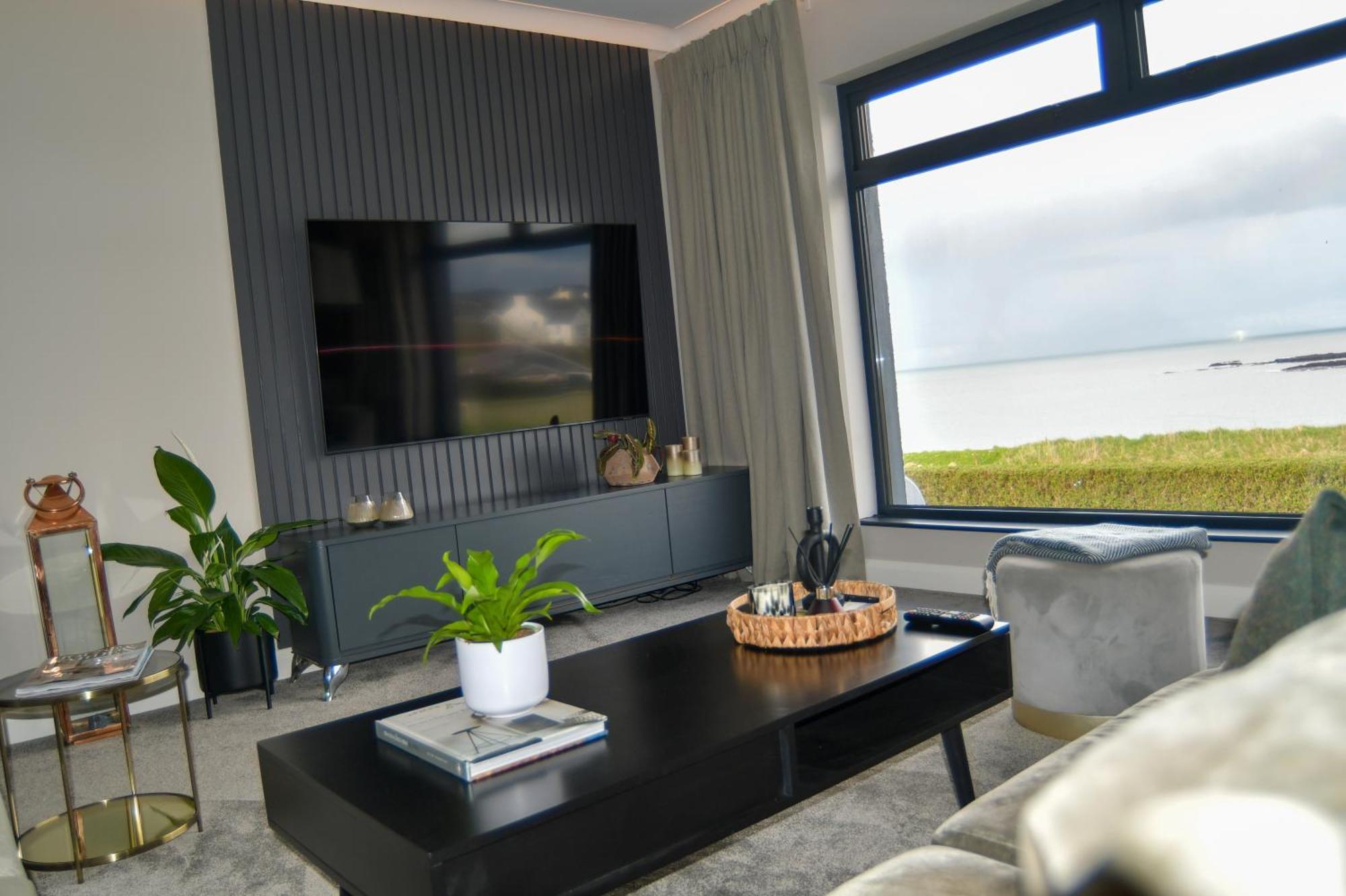 Shoreline Portballintrae North Coast Views Near Giants Causeway & Royal Portrush Luaran gambar